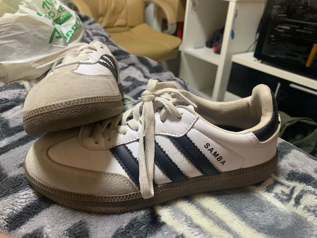 adidas gazelle silver green womens adidas Samba Classic Black/White 12