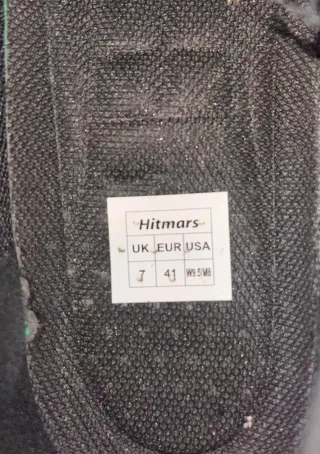 Zapatos de seguridad negros y rojos