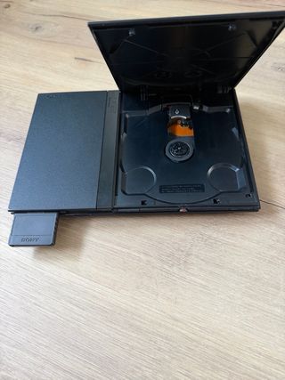 Consola Sony PS2 Negra + 2 Juegos y Mandos