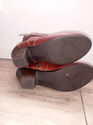 Botines de piel para mujer