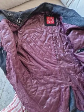 Chaqueta tres cuartos gris