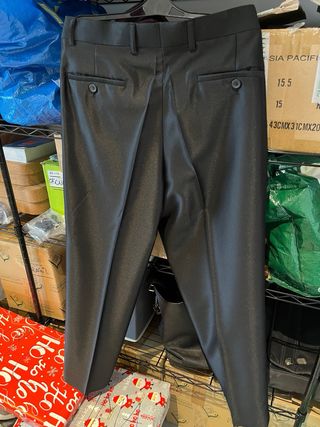 Traje de hombre negro brillante talla 40