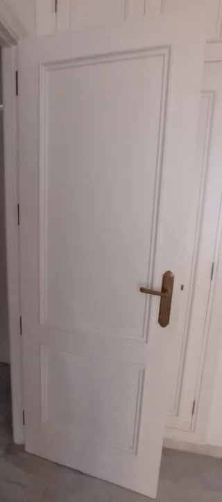 Puertas de paso blancas