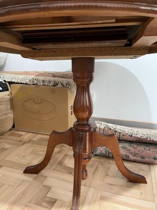 Mesa de comedor extensible de madera