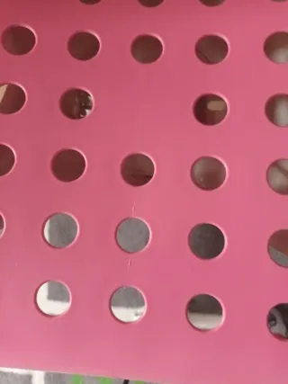 Silla ,las ruedas no giran,se ve ranita en la foto