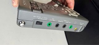 Rádio Portátil Sony ICF-SW55