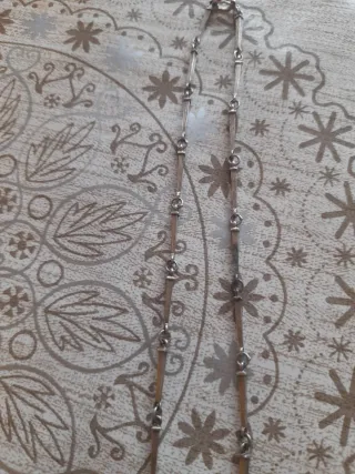 Collar Cristo Dalí con cadena clavos