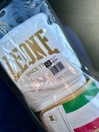 Guantes Leone sin uso