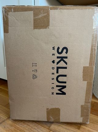 Mesita flotante con cajón Griviza nuevo