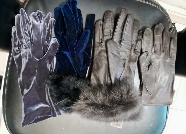 Lote de guantes de terciopelo y piel