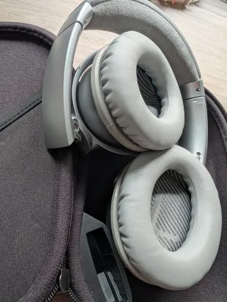 Bose QuietComfort 35 II Plateado