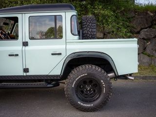 Land-Rover Defender 110 2.5 TD5 122CV PICK UP DOBLE CABINA