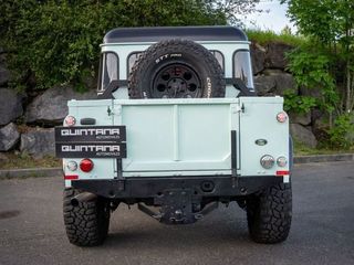 Land-Rover Defender 110 2.5 TD5 122CV PICK UP DOBLE CABINA