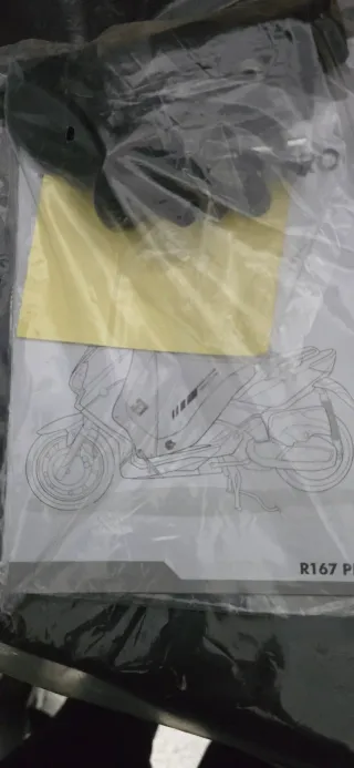 Nuevo Cubre Piernas Tucano Urbano R167 PRO Yamaha