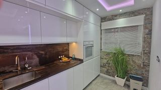 Piso en venta en Cabo Pino - Reserva de Marbella en Marbella