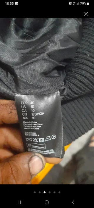 Chaqueta multicolor con mangas negras