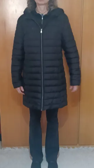 Anorak largo mujer negro