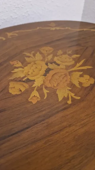 Mesa teléfono marquetería madera