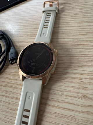 Garmin Fenix 7s Sapphire Solar