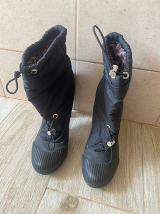 Botines Guess Negros Tacón