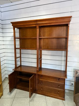 Estantería de madera estilo provenzal