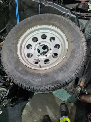 Llantas con gomas opel frontera