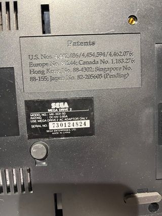 Pack Sega Mega Drive II + 32X + Juegos