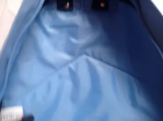 Mochila azul grande.