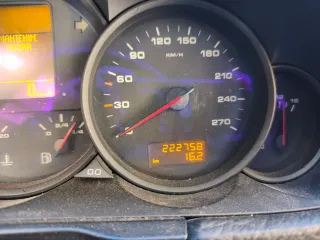 Porsche Cayenne 2003