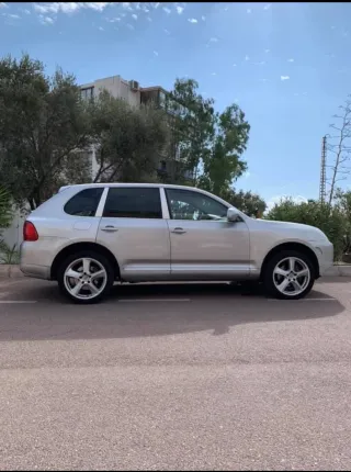 Porsche Cayenne 2003