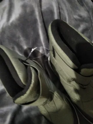 Botas SCARPONCINI verdes y negras