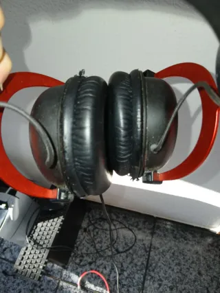Auriculares Gaming HyperX Rojos y Negros