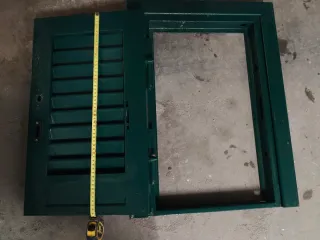 Finestra napoletana in ferro