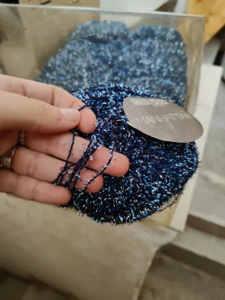 10 gomitoli lana misto poliestere