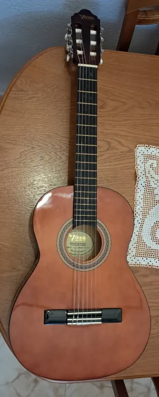 Guitarra Clásica Valencia VC103