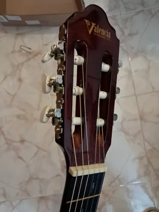 Guitarra Clásica Valencia VC103