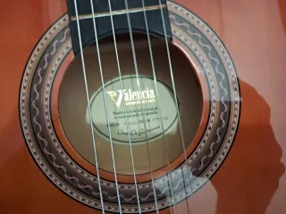 Guitarra Clásica Valencia VC103