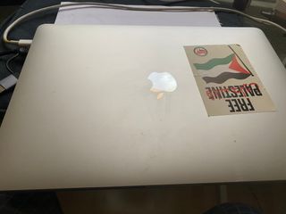 MacBook Pro 2020 Intel Iris Plus