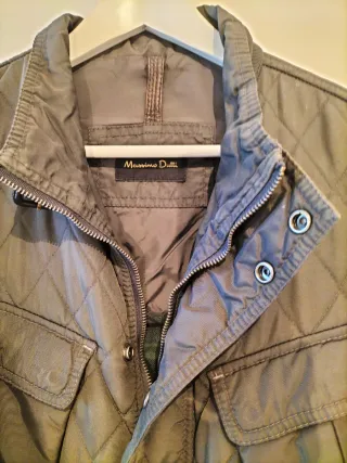 Abrigo Massimo Dutti Verde Talla XL-42