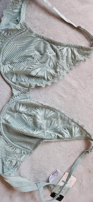 Sujetador encaje verde