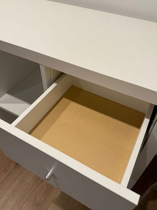 Estantería modular blanca con cajones