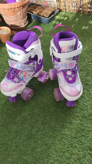 Patines 4 ruedas con luces + casco + mochila