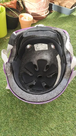 Patines 4 ruedas con luces + casco + mochila