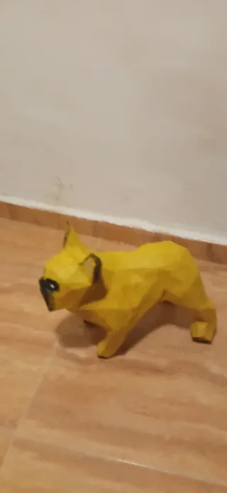 Figura perro bulldog francés papel maché