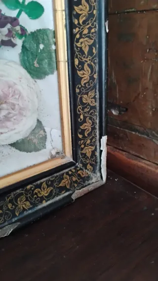 Relicario Arte Sacro Flores y Ovalos