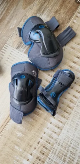 Patines Rollerblade Talla 40.5 + Protecciones