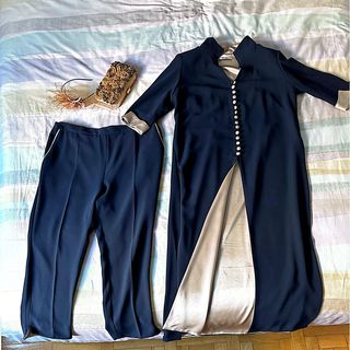 Conjunto pantalón y casaca azul beige