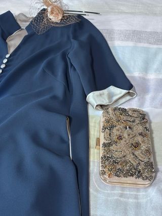 Conjunto pantalón y casaca azul beige