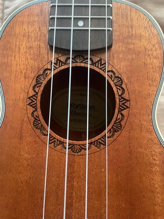 Ukelele Martisan + Kit en perfectas condiciones