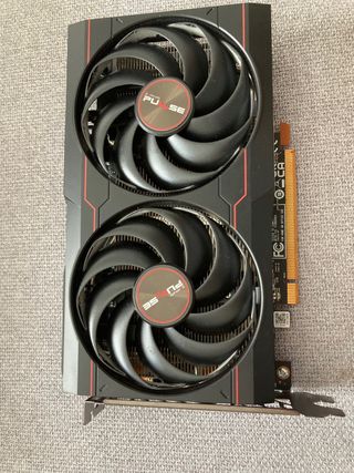 2 Tarjetas Gráficas 1 Radeon y la 2 Nvidia 1060
